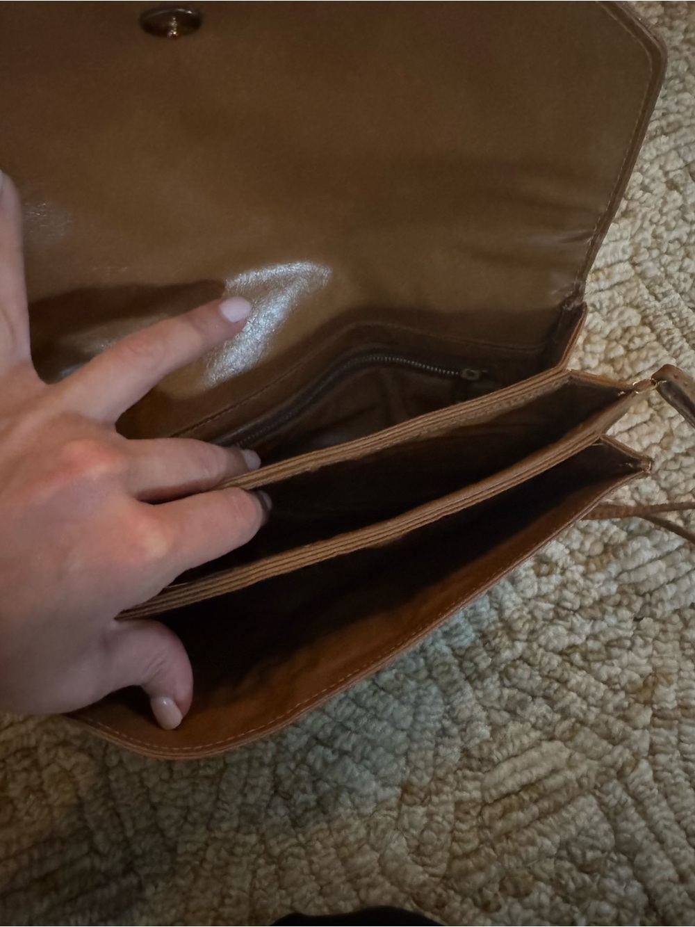 Vintage Women’s Tan Shoulder Bag - Picture 5 of 5